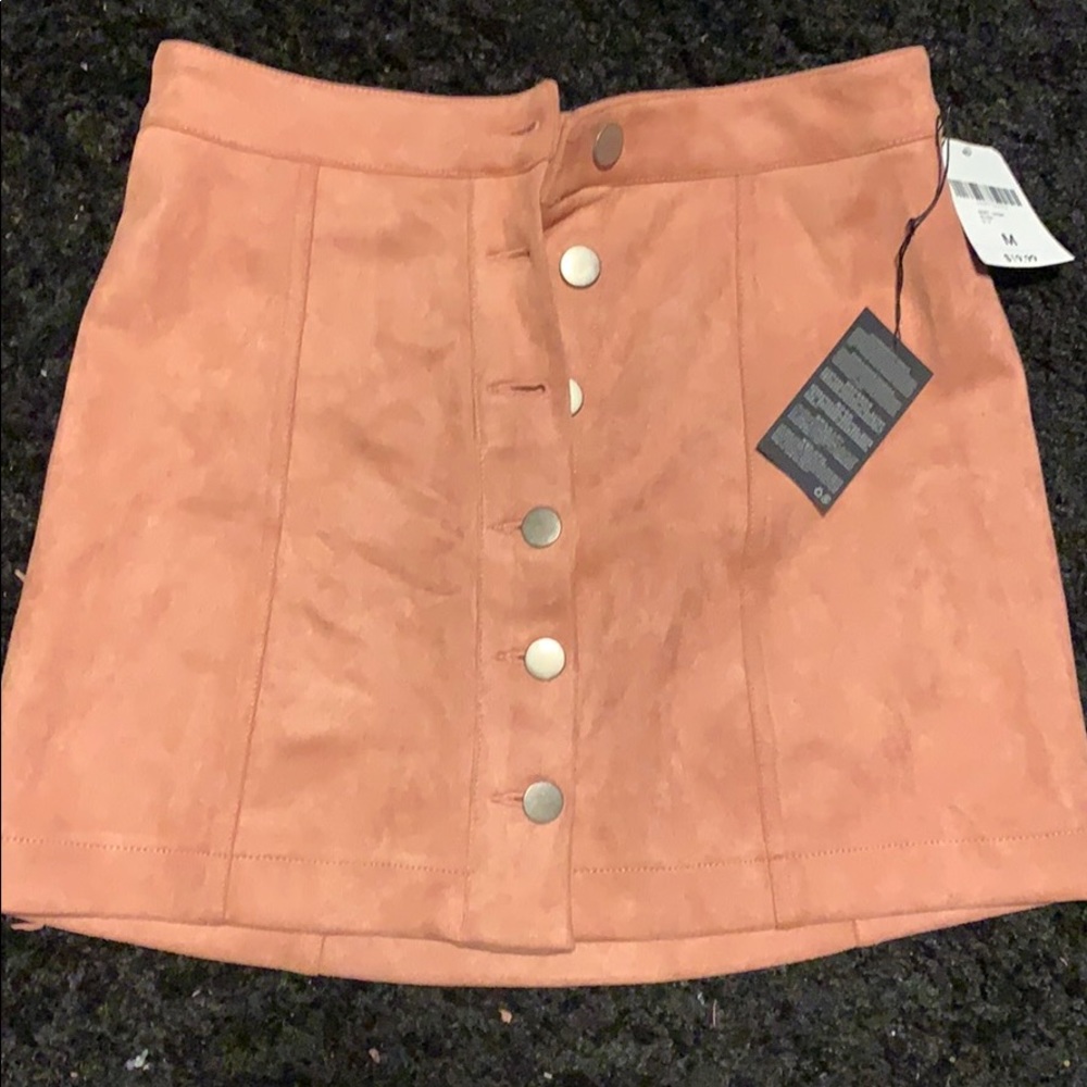 Button up skirt-NWOT✨